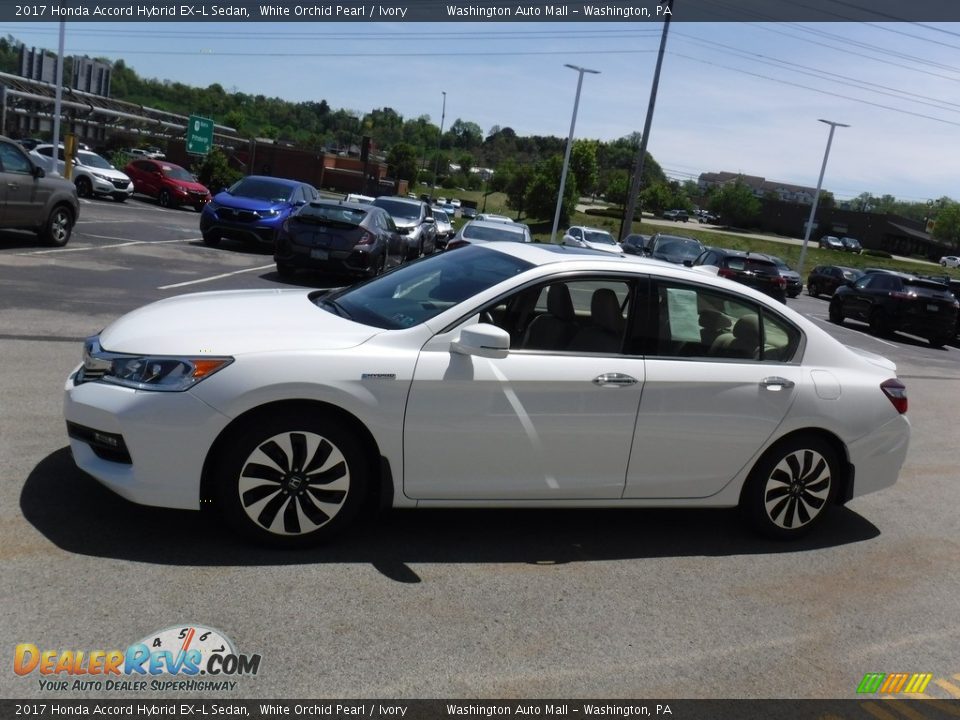 2017 Honda Accord Hybrid EX-L Sedan White Orchid Pearl / Ivory Photo #7