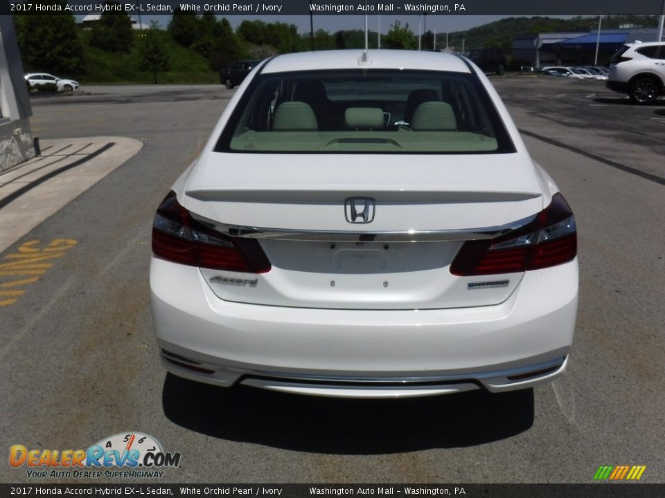 2017 Honda Accord Hybrid EX-L Sedan White Orchid Pearl / Ivory Photo #9