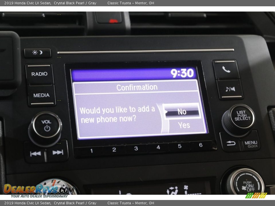 2019 Honda Civic LX Sedan Crystal Black Pearl / Gray Photo #11