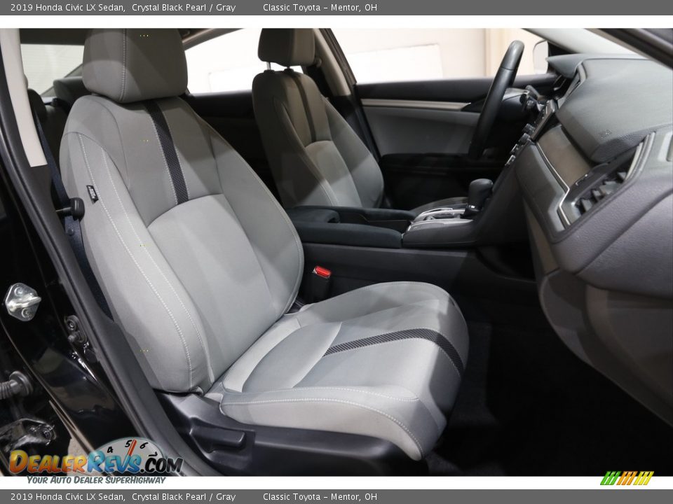 2019 Honda Civic LX Sedan Crystal Black Pearl / Gray Photo #14
