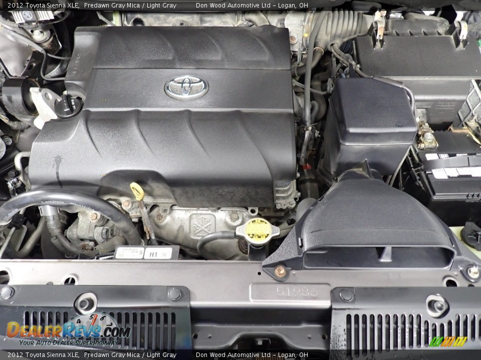 2012 Toyota Sienna XLE Predawn Gray Mica / Light Gray Photo #8