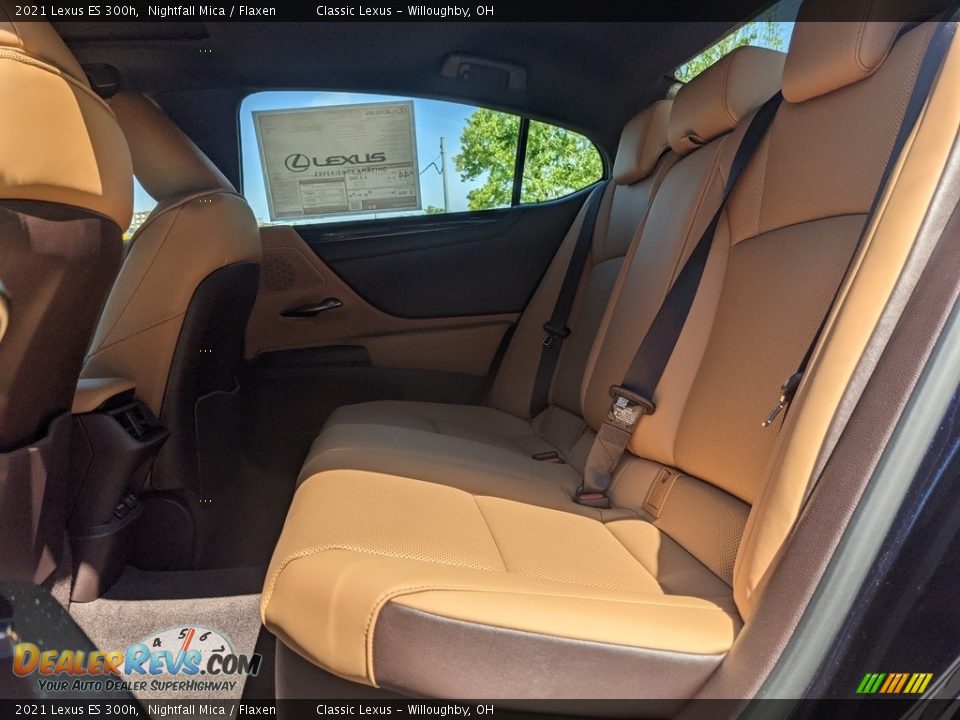Rear Seat of 2021 Lexus ES 300h Photo #3