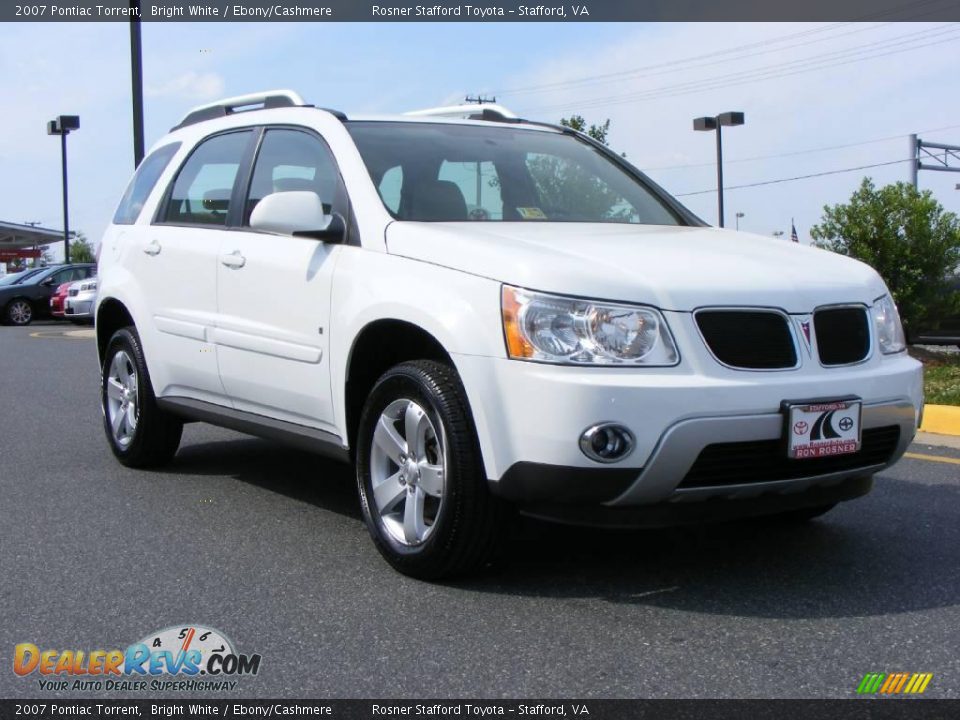 2007 Pontiac Torrent Bright White / Ebony/Cashmere Photo #2