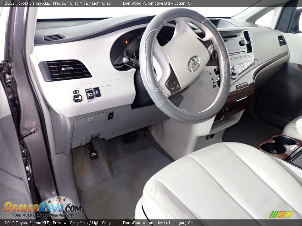 2012 Toyota Sienna XLE Predawn Gray Mica / Light Gray Photo #24