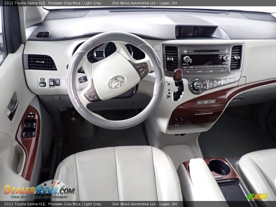2012 Toyota Sienna XLE Predawn Gray Mica / Light Gray Photo #28
