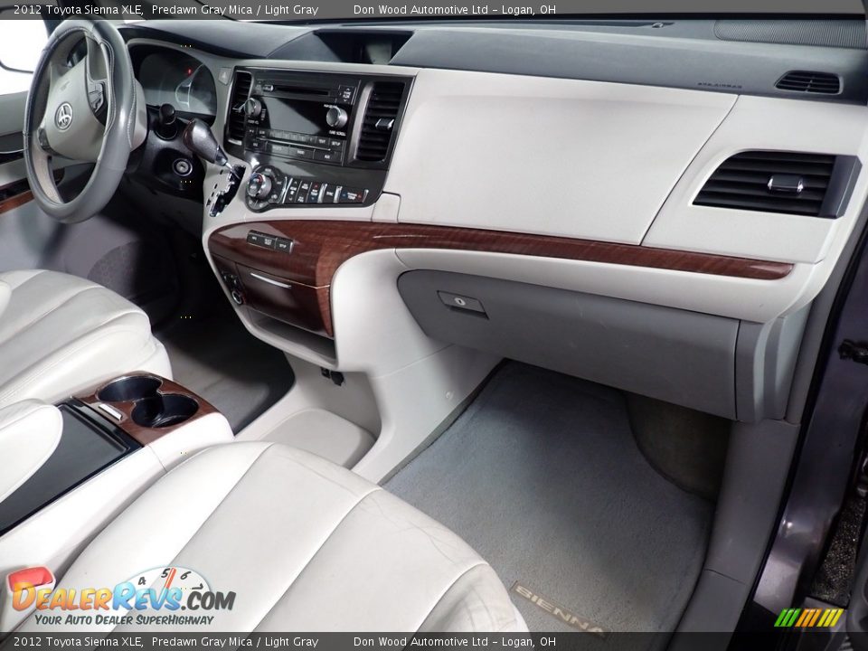 2012 Toyota Sienna XLE Predawn Gray Mica / Light Gray Photo #33