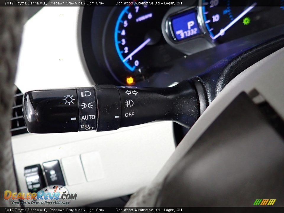 2012 Toyota Sienna XLE Predawn Gray Mica / Light Gray Photo #36