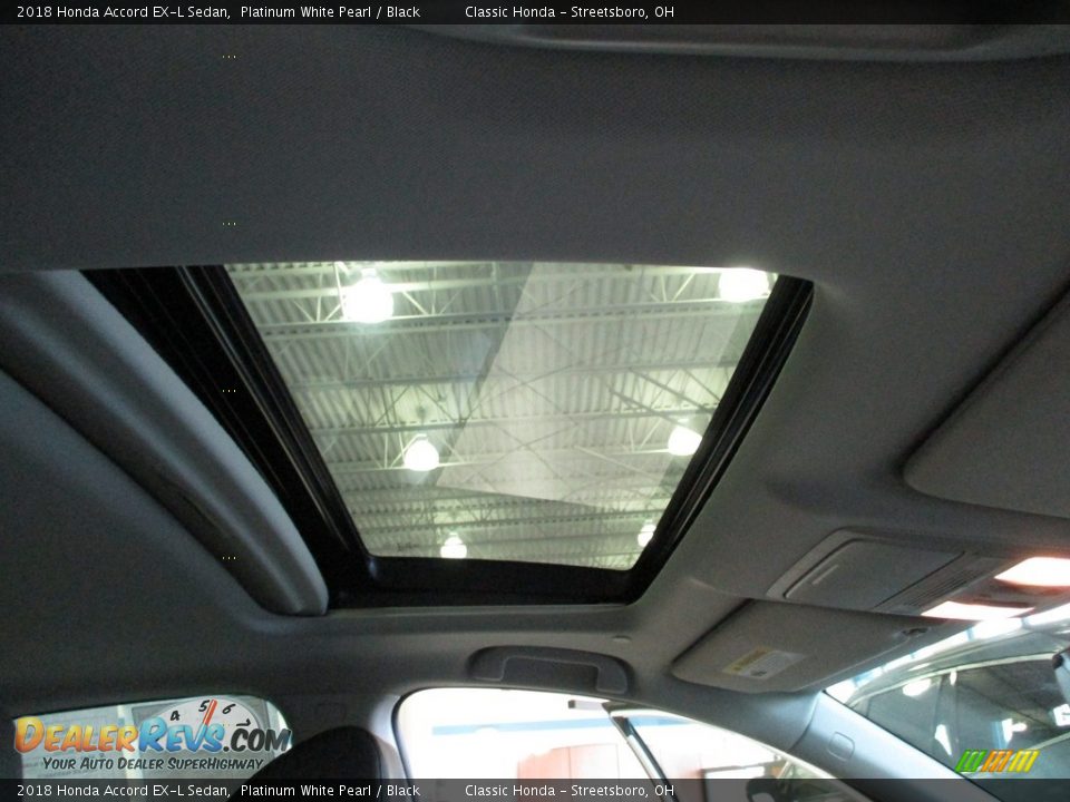 2018 Honda Accord EX-L Sedan Platinum White Pearl / Black Photo #17