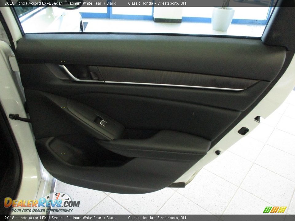 2018 Honda Accord EX-L Sedan Platinum White Pearl / Black Photo #18