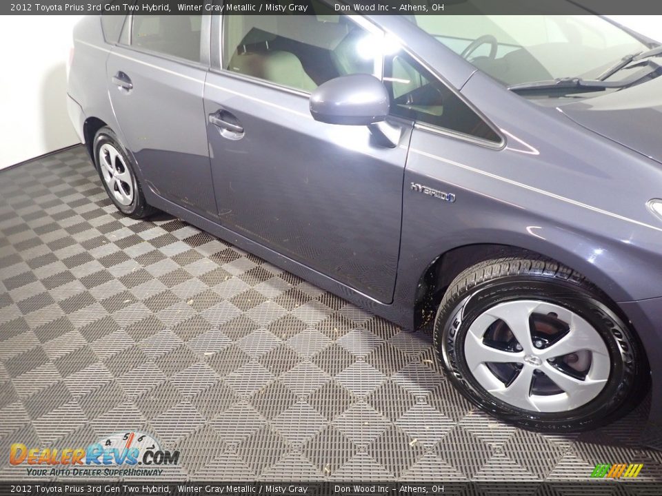 2012 Toyota Prius 3rd Gen Two Hybrid Winter Gray Metallic / Misty Gray Photo #4