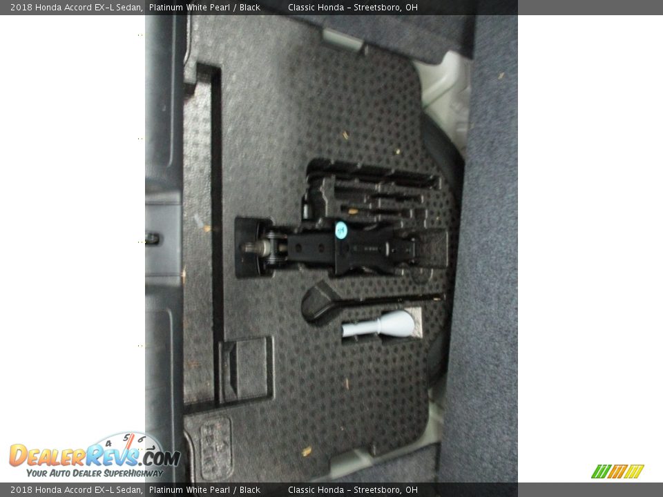 2018 Honda Accord EX-L Sedan Platinum White Pearl / Black Photo #22