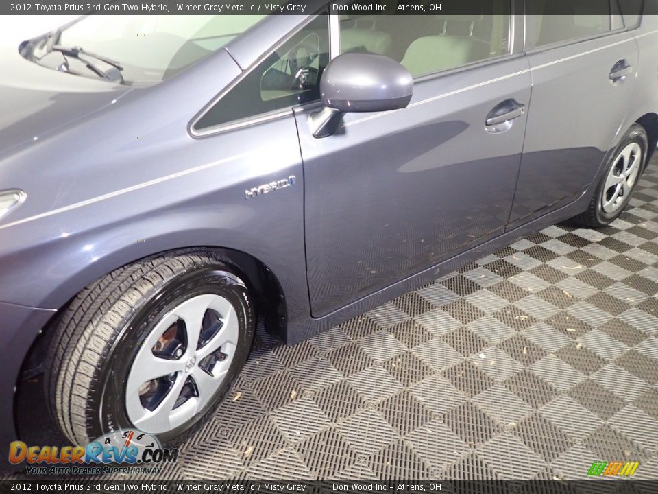 2012 Toyota Prius 3rd Gen Two Hybrid Winter Gray Metallic / Misty Gray Photo #10