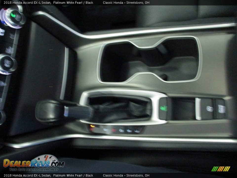 2018 Honda Accord EX-L Sedan Platinum White Pearl / Black Photo #34