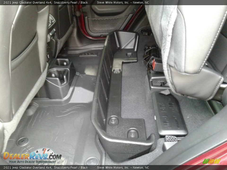 Rear Seat of 2021 Jeep Gladiator Overland 4x4 Photo #15