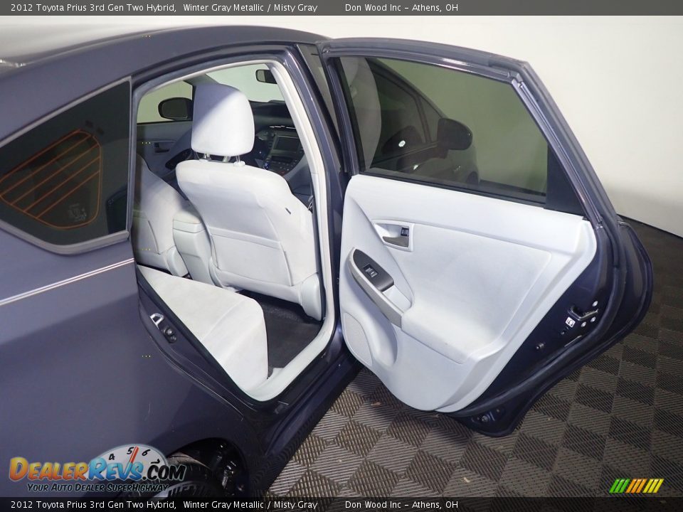 2012 Toyota Prius 3rd Gen Two Hybrid Winter Gray Metallic / Misty Gray Photo #35
