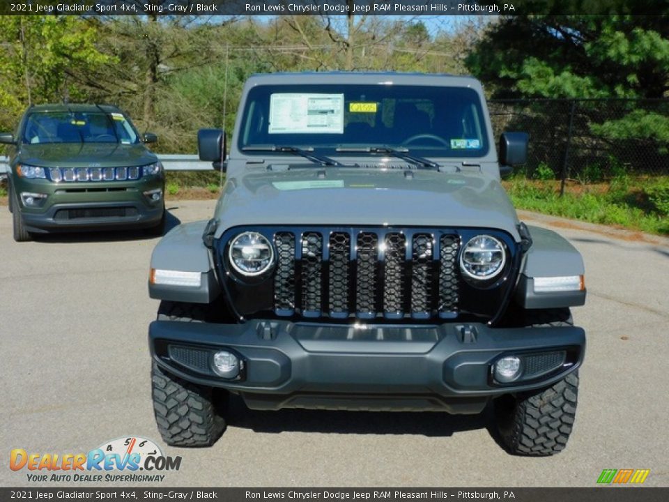 2021 Jeep Gladiator Sport 4x4 Sting-Gray / Black Photo #2