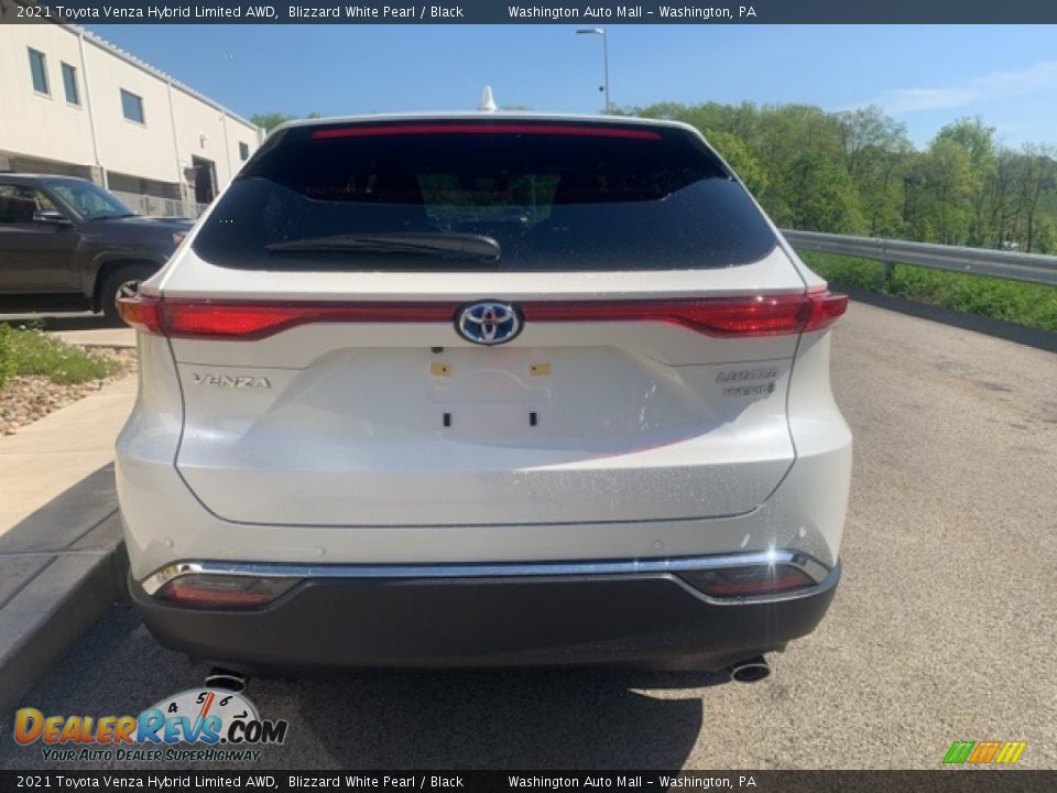 2021 Toyota Venza Hybrid Limited AWD Blizzard White Pearl / Black Photo #11