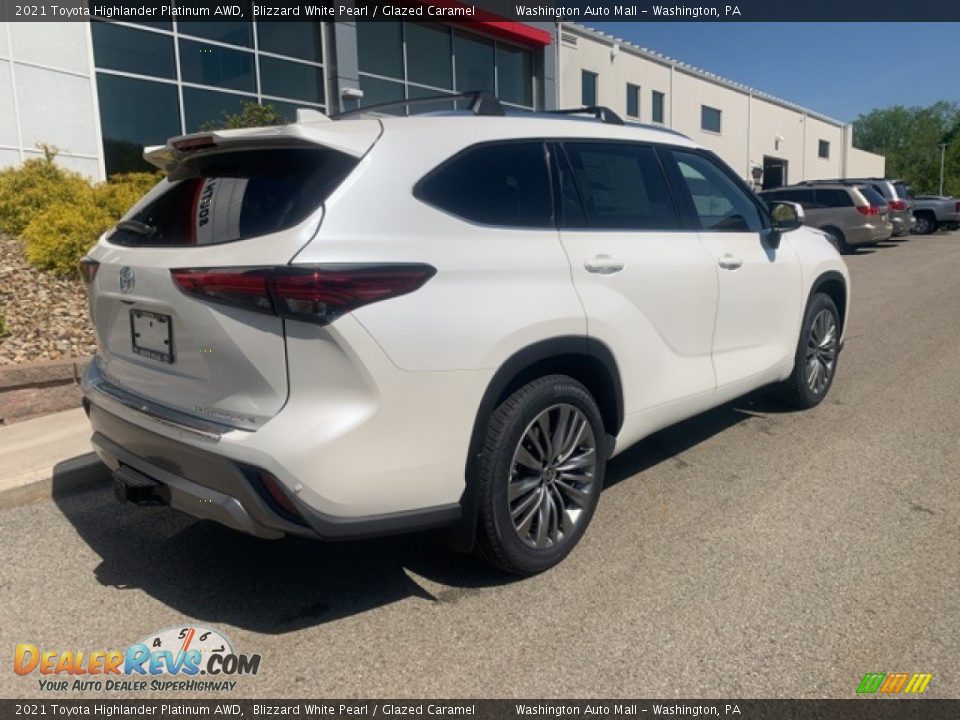 2021 Toyota Highlander Platinum AWD Blizzard White Pearl / Glazed Caramel Photo #12