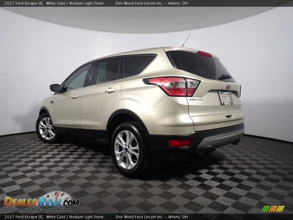 2017 Ford Escape SE White Gold / Medium Light Stone Photo #11