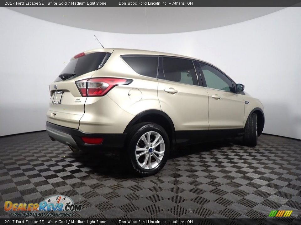 2017 Ford Escape SE White Gold / Medium Light Stone Photo #16