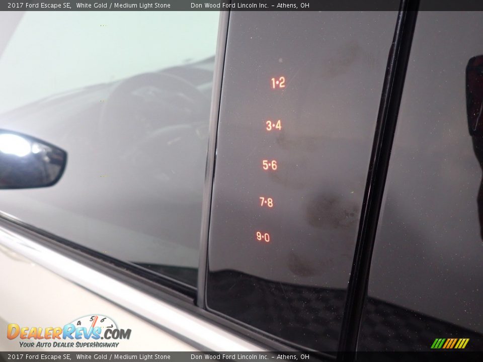 2017 Ford Escape SE White Gold / Medium Light Stone Photo #20