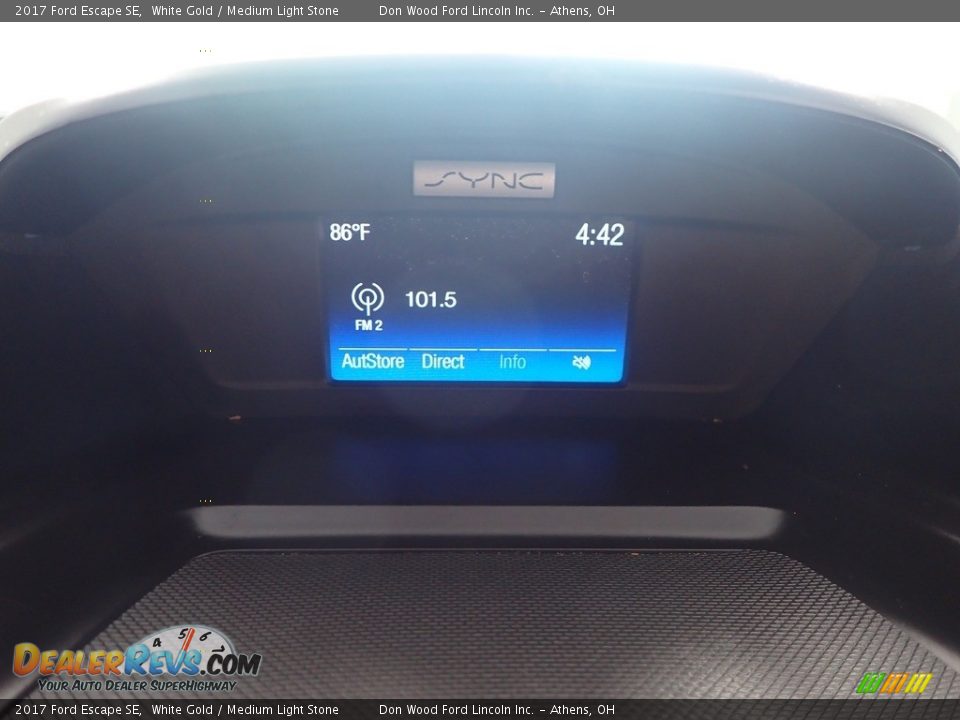 2017 Ford Escape SE White Gold / Medium Light Stone Photo #27