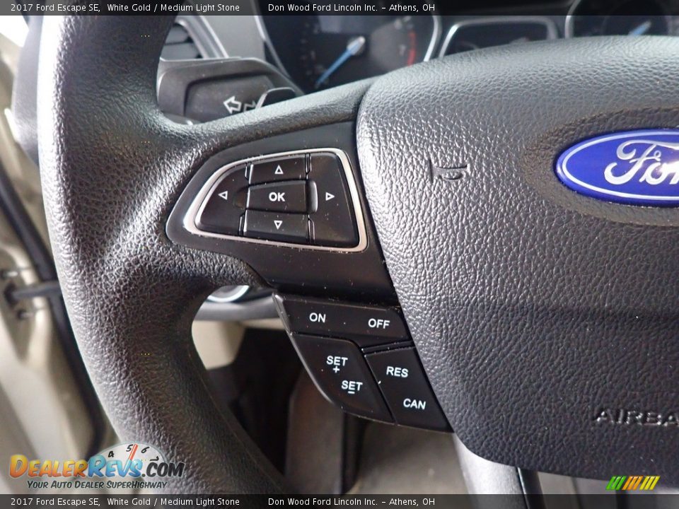 2017 Ford Escape SE White Gold / Medium Light Stone Photo #30