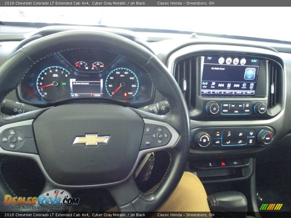 Controls of 2016 Chevrolet Colorado LT Extended Cab 4x4 Photo #24