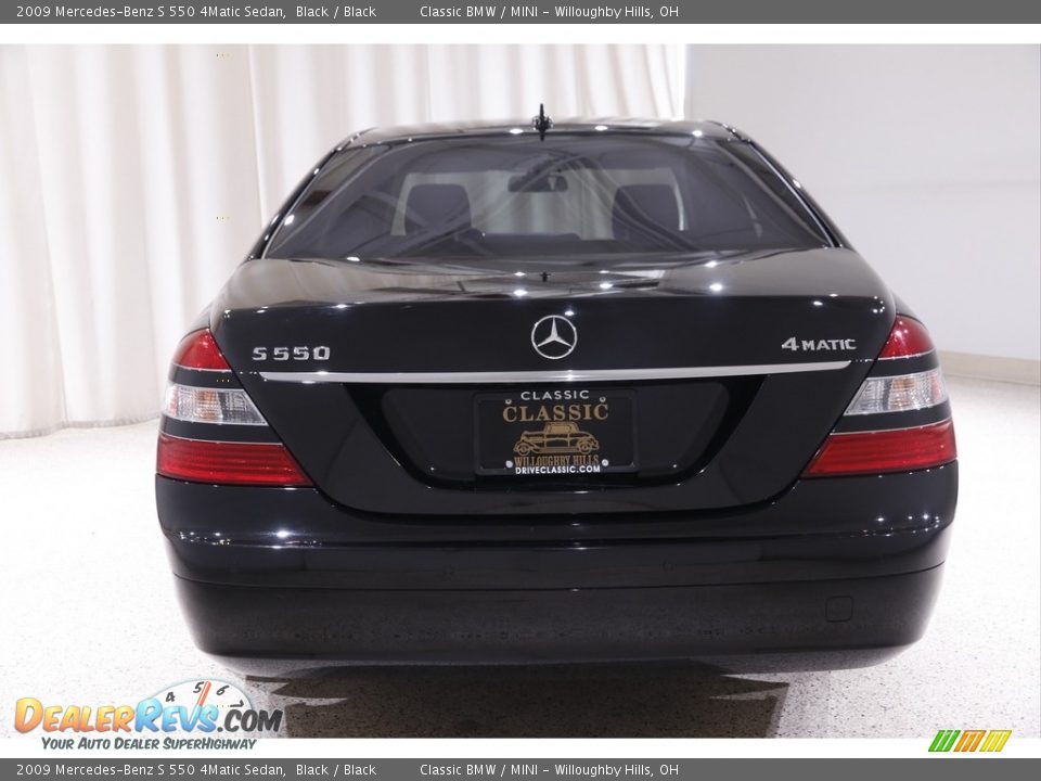 2009 Mercedes-Benz S 550 4Matic Sedan Black / Black Photo #22