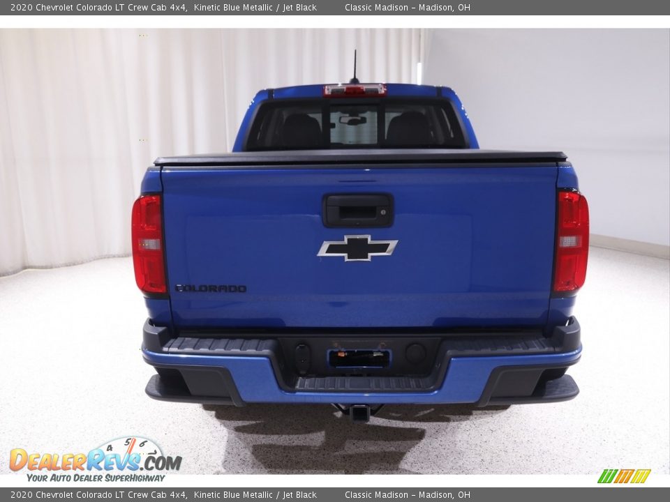 2020 Chevrolet Colorado LT Crew Cab 4x4 Kinetic Blue Metallic / Jet Black Photo #18