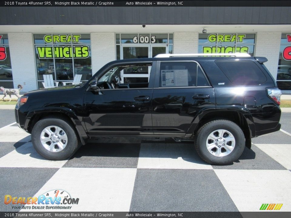 2018 Toyota 4Runner SR5 Midnight Black Metallic / Graphite Photo #1