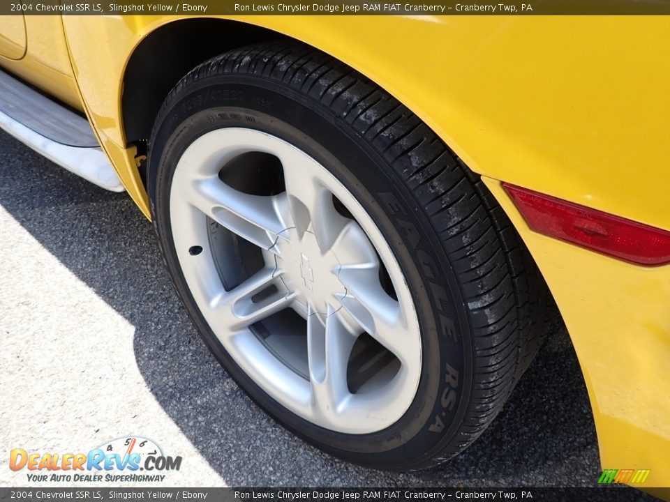 2004 Chevrolet SSR LS Slingshot Yellow / Ebony Photo #4