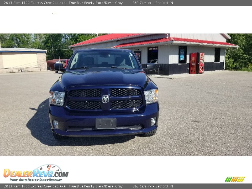 2013 Ram 1500 Express Crew Cab 4x4 True Blue Pearl / Black/Diesel Gray Photo #8