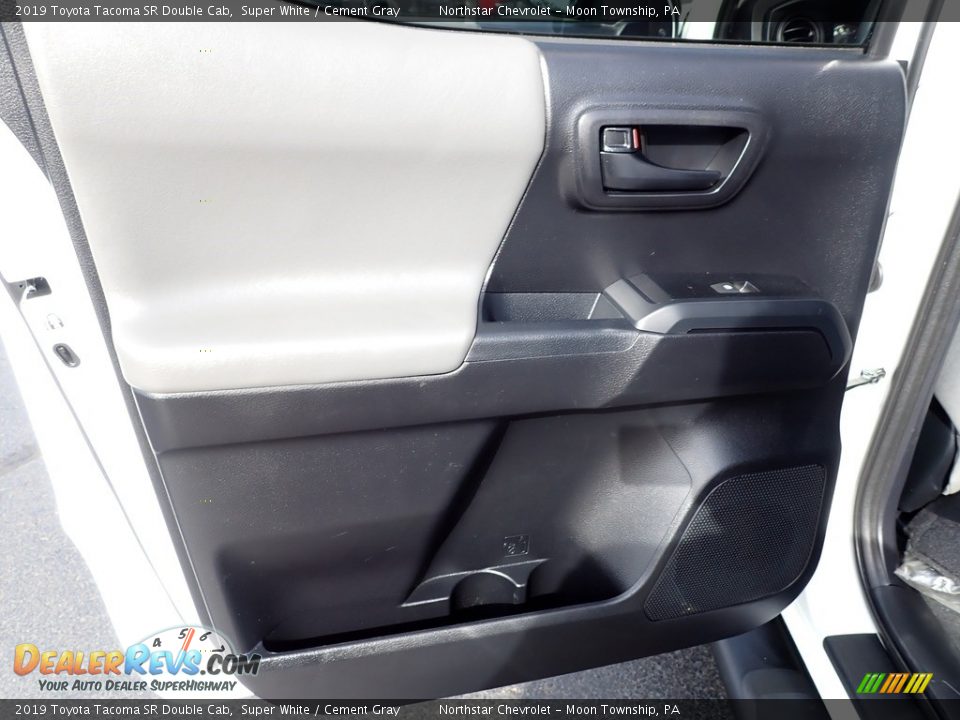 2019 Toyota Tacoma SR Double Cab Super White / Cement Gray Photo #24