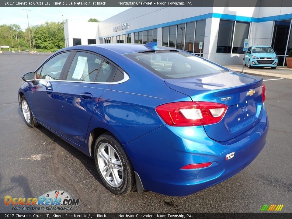 2017 Chevrolet Cruze LT Kinetic Blue Metallic / Jet Black Photo #4