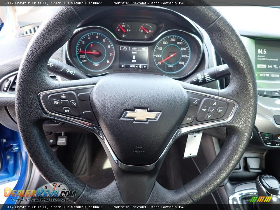 2017 Chevrolet Cruze LT Kinetic Blue Metallic / Jet Black Photo #26