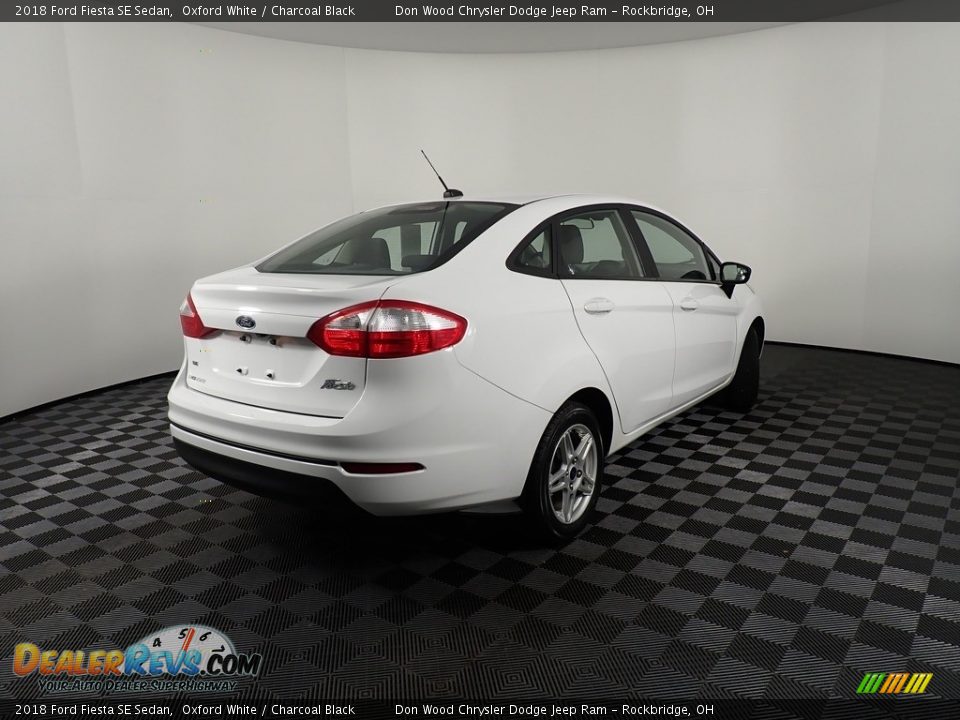 2018 Ford Fiesta SE Sedan Oxford White / Charcoal Black Photo #15