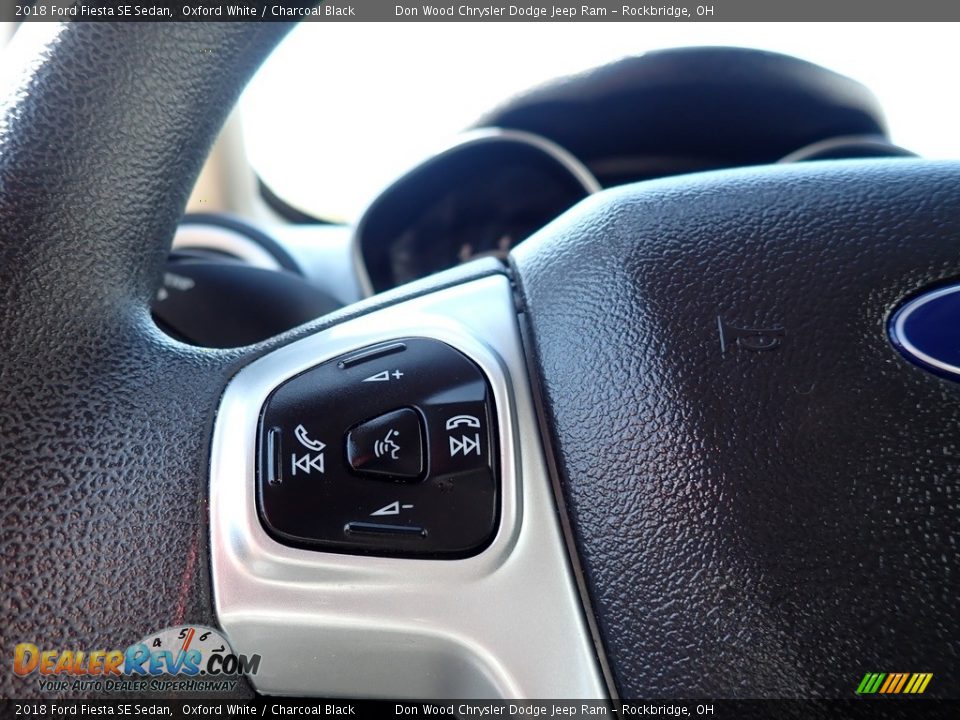 2018 Ford Fiesta SE Sedan Oxford White / Charcoal Black Photo #23