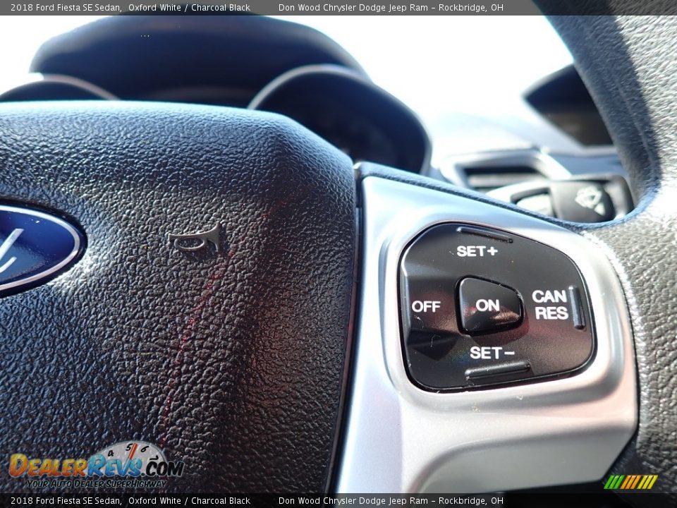 2018 Ford Fiesta SE Sedan Oxford White / Charcoal Black Photo #24