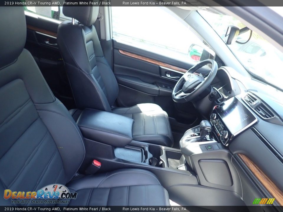 2019 Honda CR-V Touring AWD Platinum White Pearl / Black Photo #11