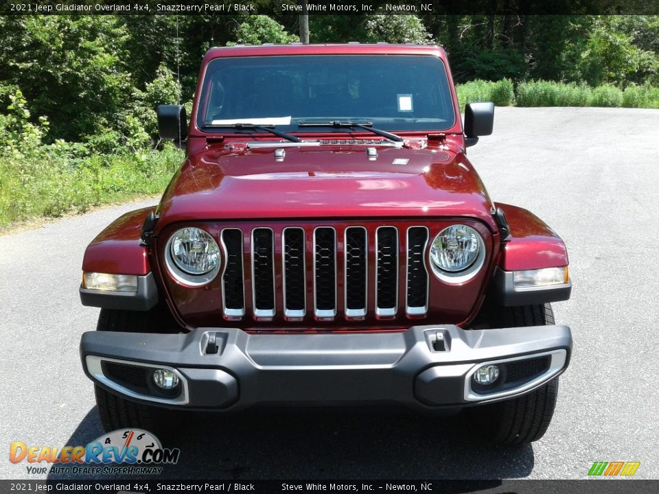 2021 Jeep Gladiator Overland 4x4 Snazzberry Pearl / Black Photo #3