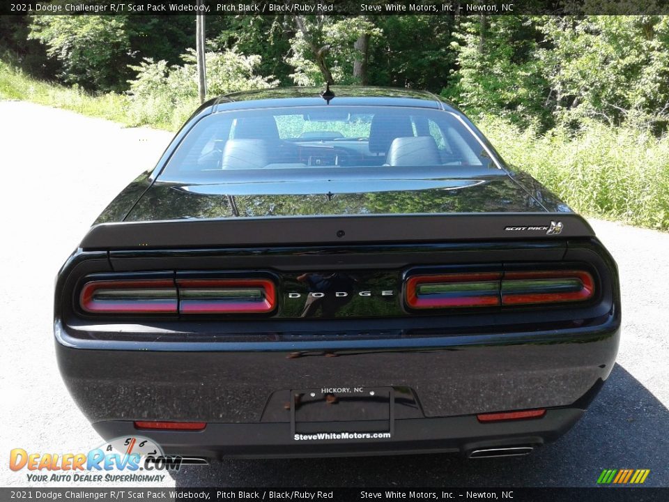 2021 Dodge Challenger R/T Scat Pack Widebody Pitch Black / Black/Ruby Red Photo #7