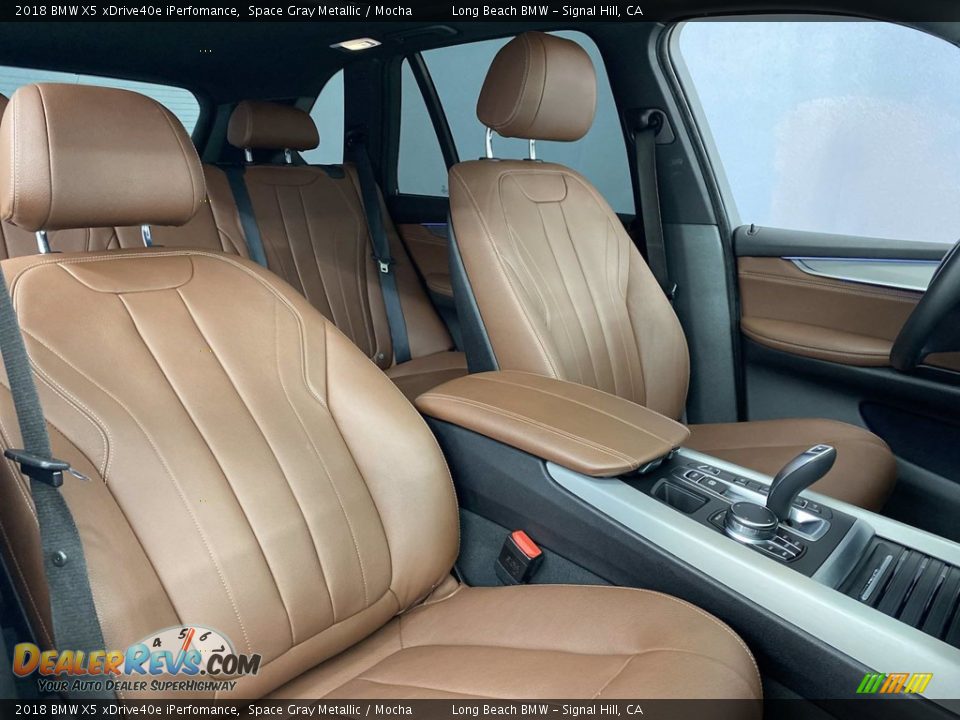 Front Seat of 2018 BMW X5 xDrive40e iPerfomance Photo #34