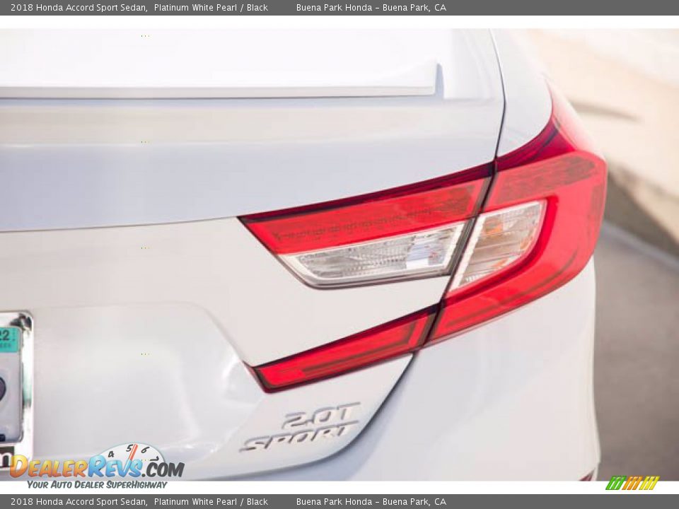 2018 Honda Accord Sport Sedan Platinum White Pearl / Black Photo #11