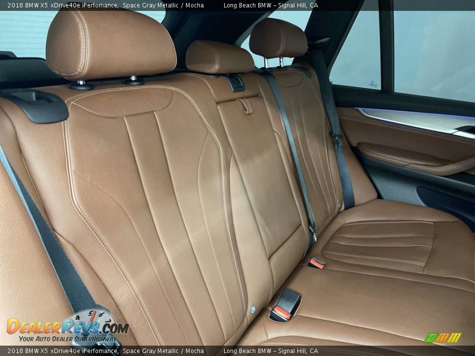 Rear Seat of 2018 BMW X5 xDrive40e iPerfomance Photo #36