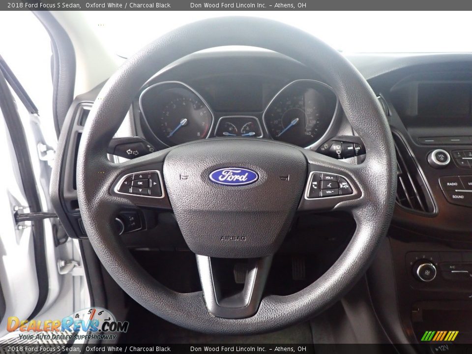 2018 Ford Focus S Sedan Oxford White / Charcoal Black Photo #27
