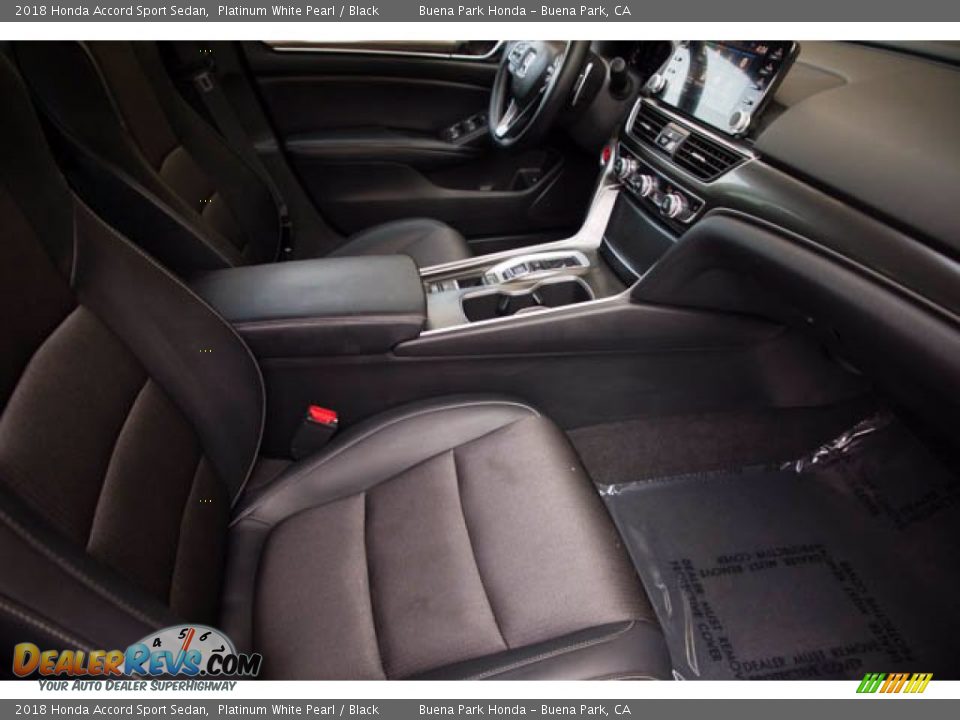 2018 Honda Accord Sport Sedan Platinum White Pearl / Black Photo #24