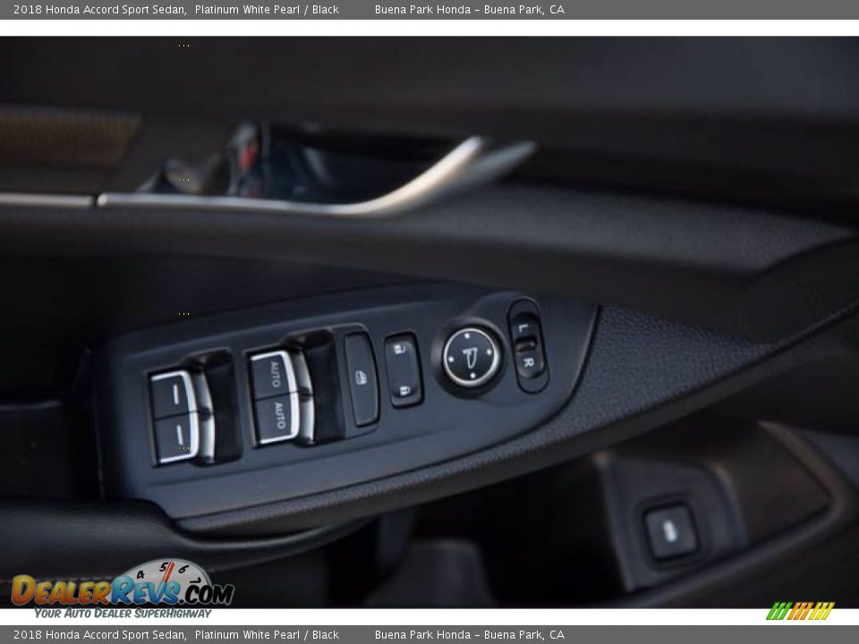 2018 Honda Accord Sport Sedan Platinum White Pearl / Black Photo #30