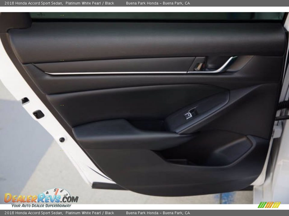 2018 Honda Accord Sport Sedan Platinum White Pearl / Black Photo #31