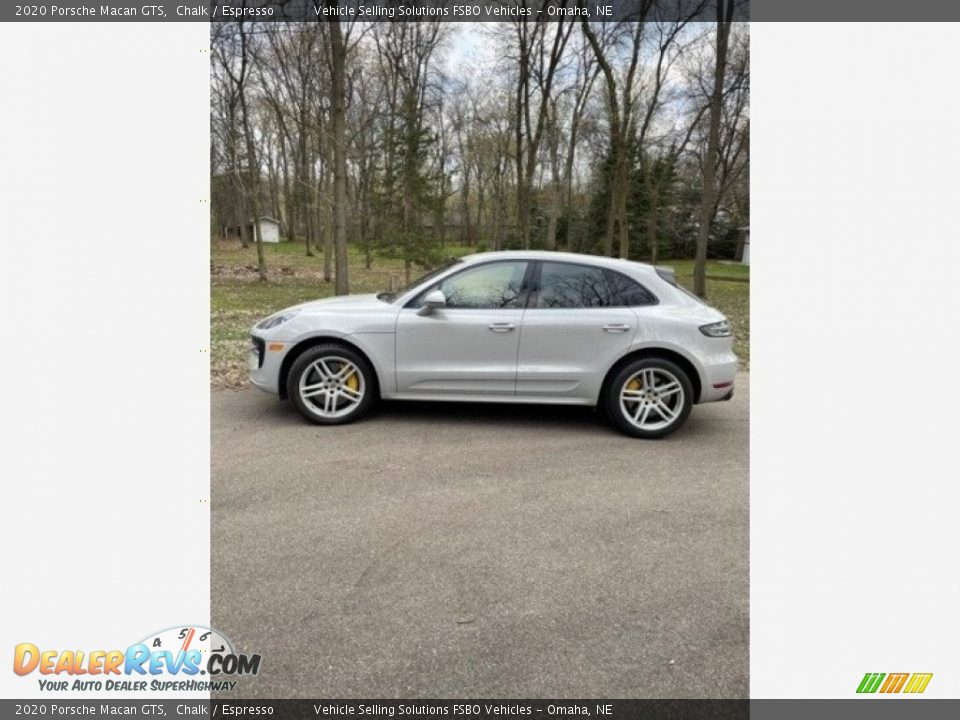 Chalk 2020 Porsche Macan GTS Photo #1